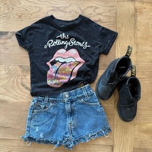 Vintage Levi’s denim shorts